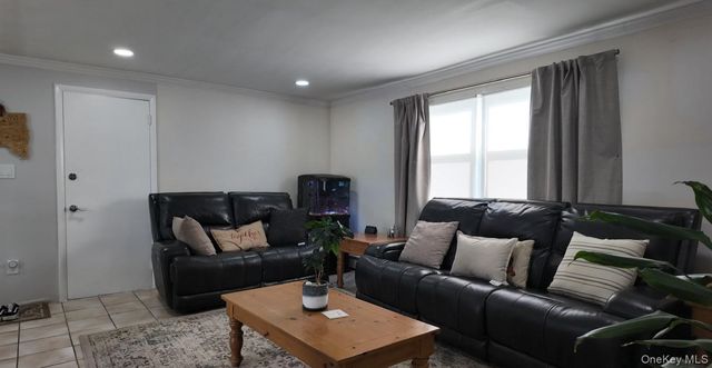 175 Hamilton Avenue, Island Park, NY 11558