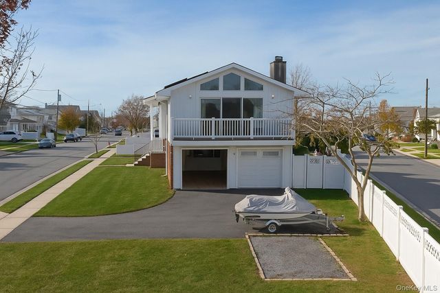 175 Hamilton Avenue, Island Park, NY 11558