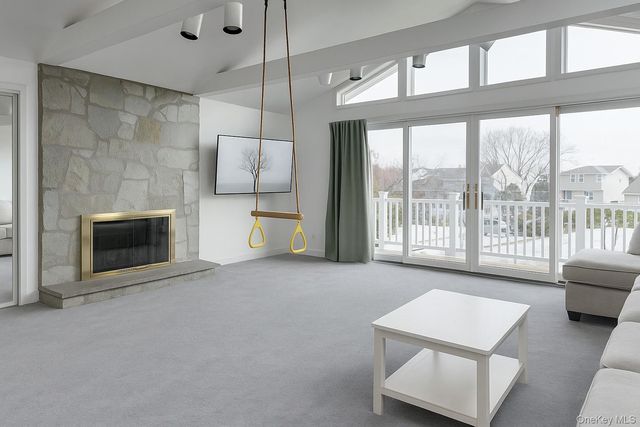 175 Hamilton Avenue, Island Park, NY 11558