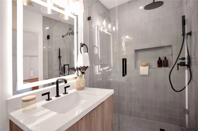 1012 Cory Avenue, West Hollywood, CA 90069