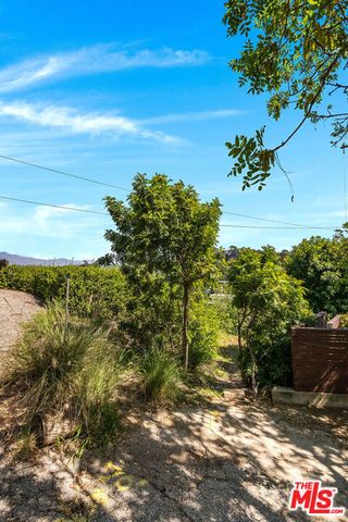 2231 Moore Street, Los Angeles, CA 90039