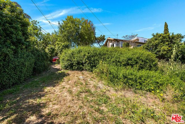 2231 Moore Street, Los Angeles, CA 90039