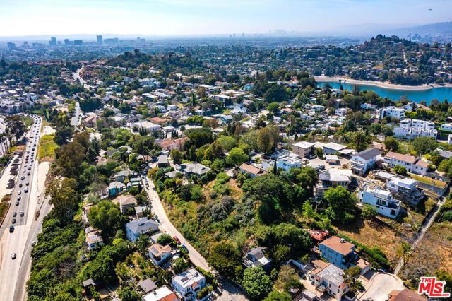 2231 Moore Street, Los Angeles, CA 90039