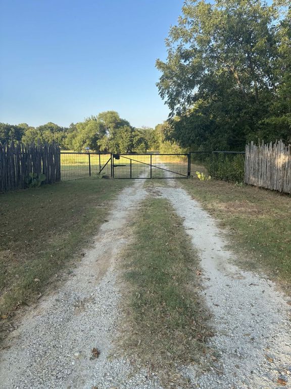 4125 County Road 417a, Cleburne, TX 76031 — photo 2