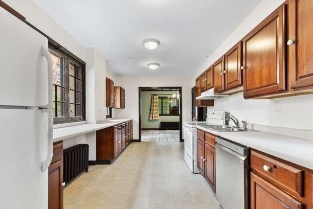 184 Lafayette Street, Salem, MA 01970