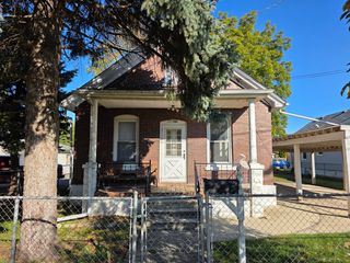 725 Chase Avenue, Joliet, IL 60432