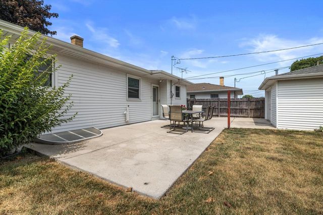 1815 Jupiter AVENUE, Racine, WI 53404