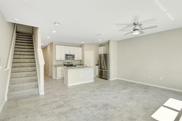 5694 SE EDGEWATER Circle, Stuart, FL 34997