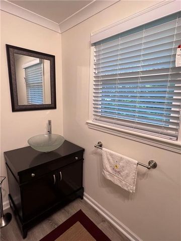 1180 Starline SE Drive, Smyrna, GA 30080