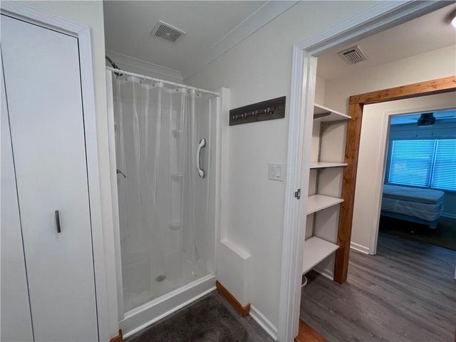 1180 Starline SE Drive, Smyrna, GA 30080