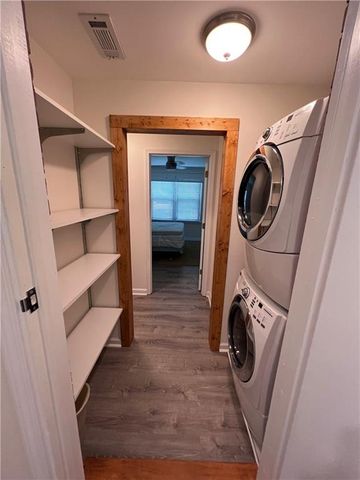 1180 Starline SE Drive, Smyrna, GA 30080