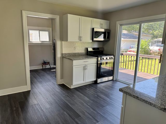 416 S Liberty Place, Hobart, IN 46342