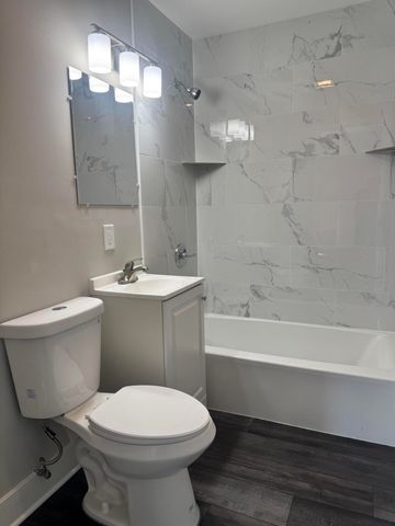 416 S Liberty Place, Hobart, IN 46342