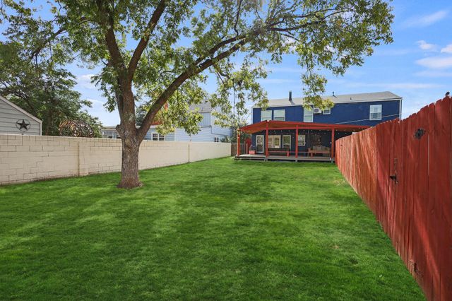 1904 28th Street, Lubbock, TX 79411