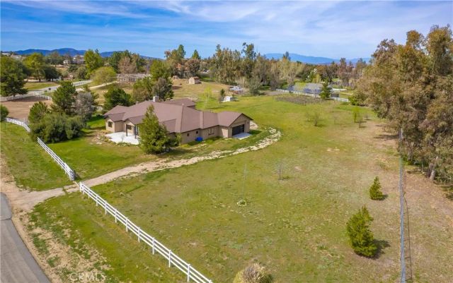 17370 Rodeo Road, Lake Elsinore, CA 92530