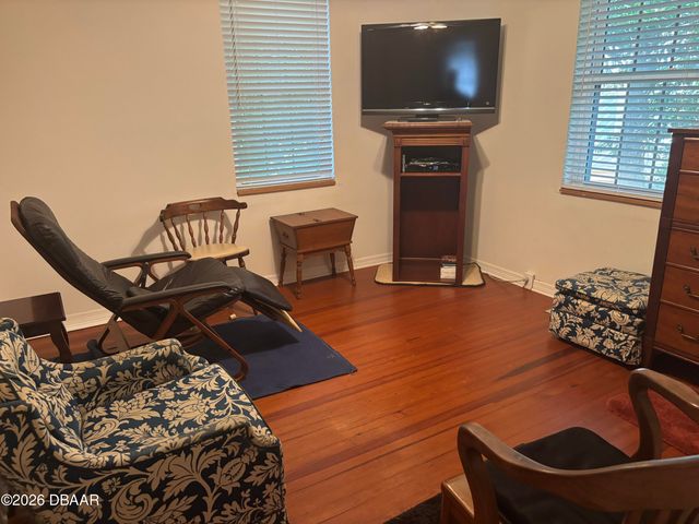 18 Jefferson Landing, Daytona Beach, FL 32118