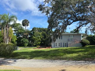 18 Jefferson Landing, Daytona Beach, FL 32118