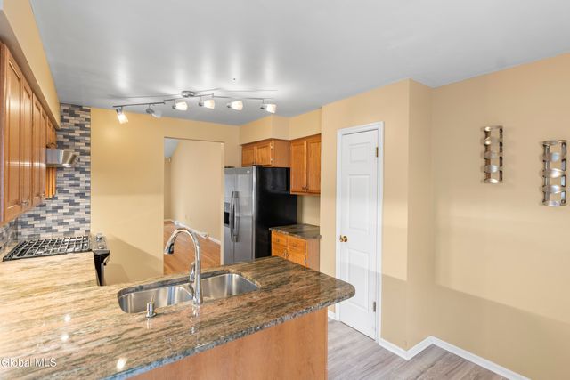 145 Killarney Drive, Niskayuna, NY 12309