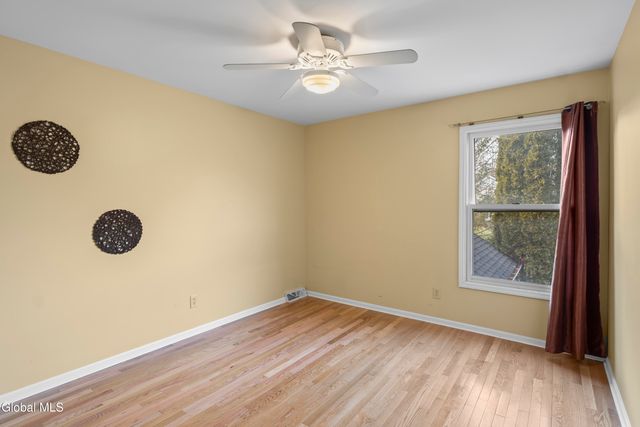 145 Killarney Drive, Niskayuna, NY 12309