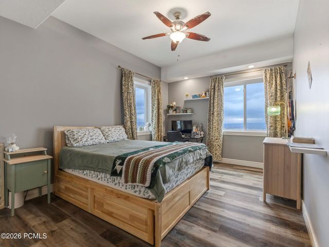 2522 S Scenic Drive, Salt Lake City, UT 84109