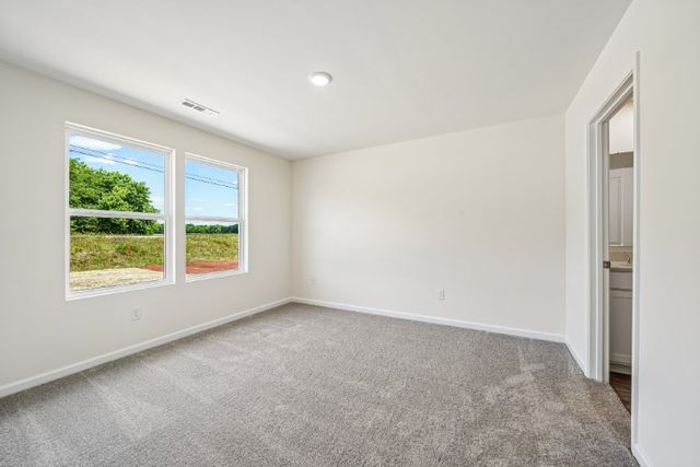 255 Woodlake Landing, Hartwell, GA 30643