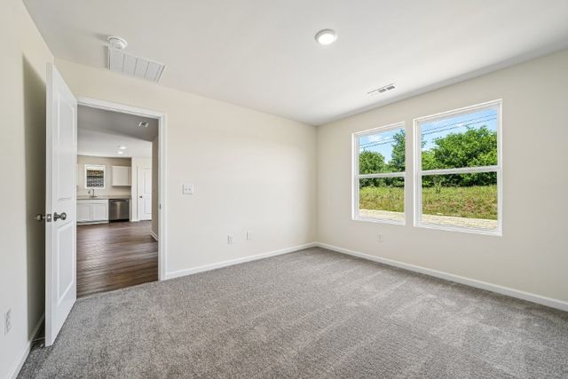 255 Woodlake Landing, Hartwell, GA 30643