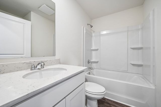 255 Woodlake Landing, Hartwell, GA 30643