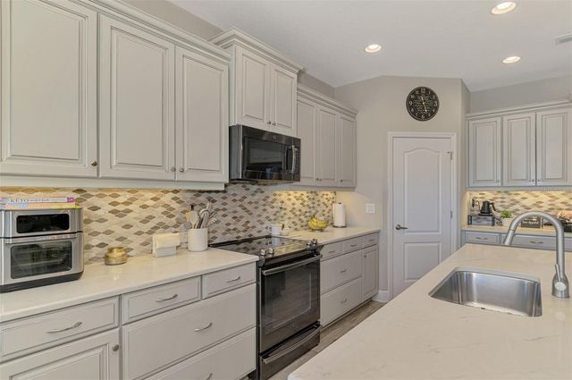 1337 THORNBURY DRIVE, Parrish, FL 34219