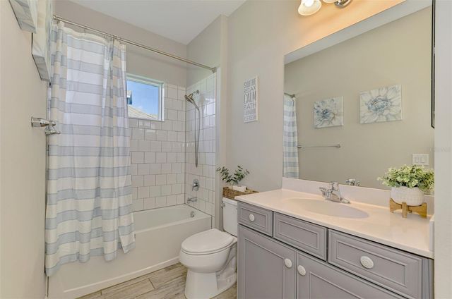 1337 THORNBURY DRIVE, Parrish, FL 34219