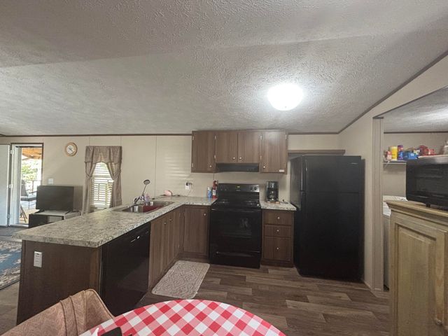 481 Vernon Park Road, Leesville, LA 71446