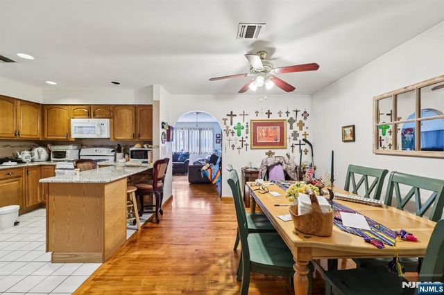 297 Kinney Street, Newark, NJ 07105