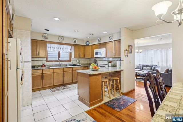 297 Kinney Street, Newark, NJ 07105