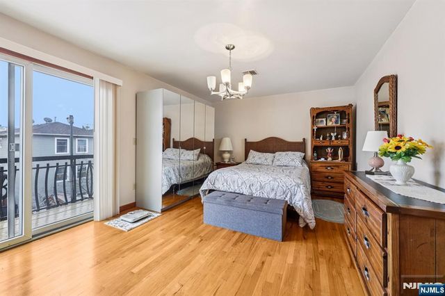 297 Kinney Street, Newark, NJ 07105