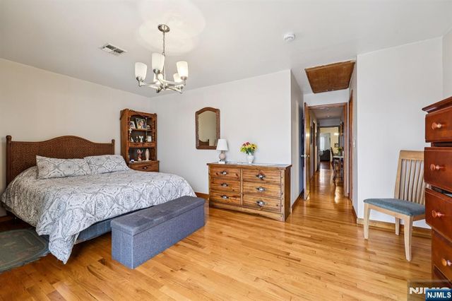 297 Kinney Street, Newark, NJ 07105