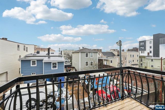 297 Kinney Street, Newark, NJ 07105