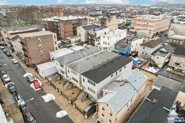 297 Kinney Street, Newark, NJ 07105