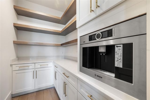 531 DANUBE AVENUE, Tampa, FL 33606