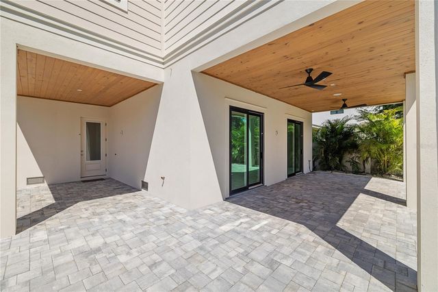 531 DANUBE AVENUE, Tampa, FL 33606