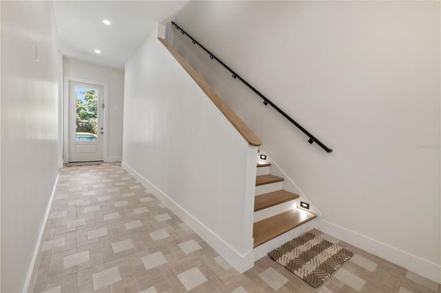 531 DANUBE AVENUE, Tampa, FL 33606