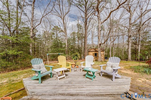 8225 Old Roxbury Rd, Quinton, VA 23141