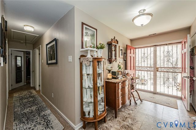 8225 Old Roxbury Rd, Quinton, VA 23141