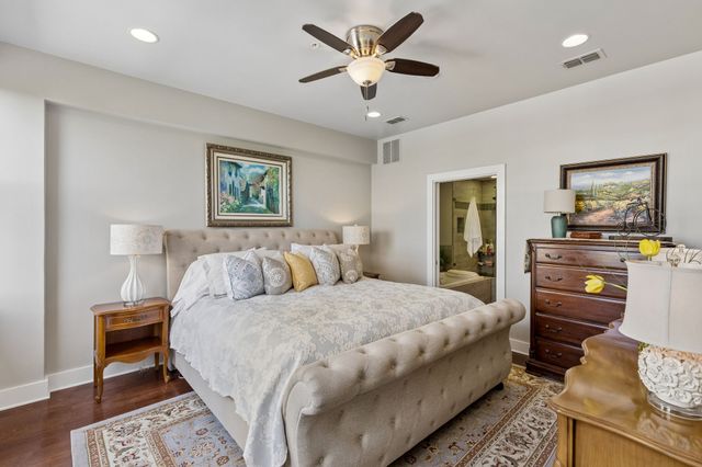 411 W 7th Street 405, Fort Worth, TX 76102