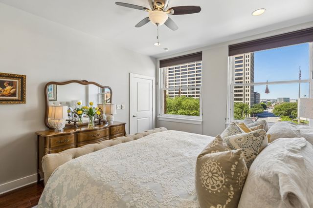 411 W 7th Street 405, Fort Worth, TX 76102