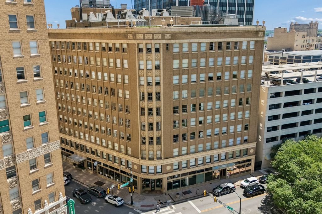 411 W 7th Street 405, Fort Worth, TX 76102