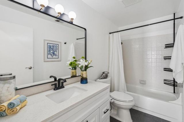 40425 Chapel Way 309, Fremont, CA 94538