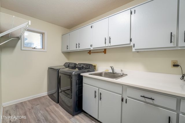 301 Cheestana Way, Loudon, TN 37774