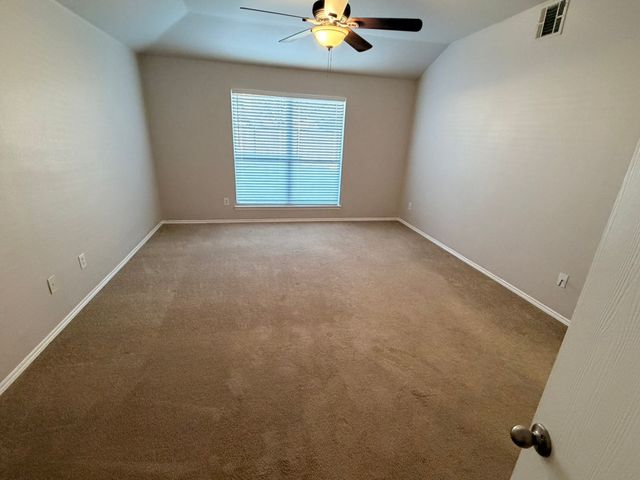 208 Tripp Trail, Denton, TX 76207