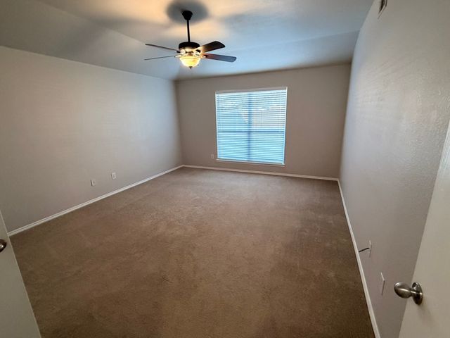 208 Tripp Trail, Denton, TX 76207