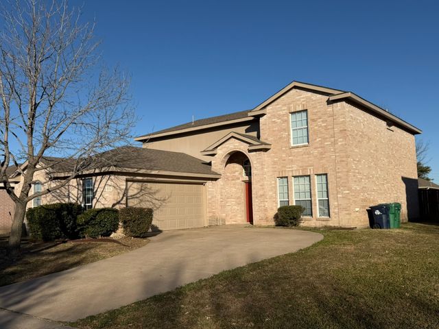 208 Tripp Trail, Denton, TX 76207