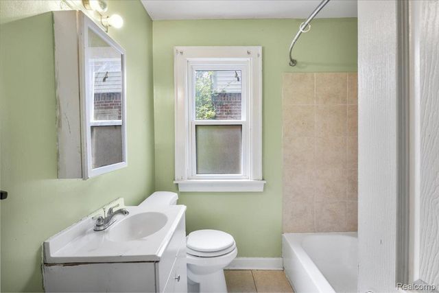 8306 Wisconsin Street, Detroit, MI 48204